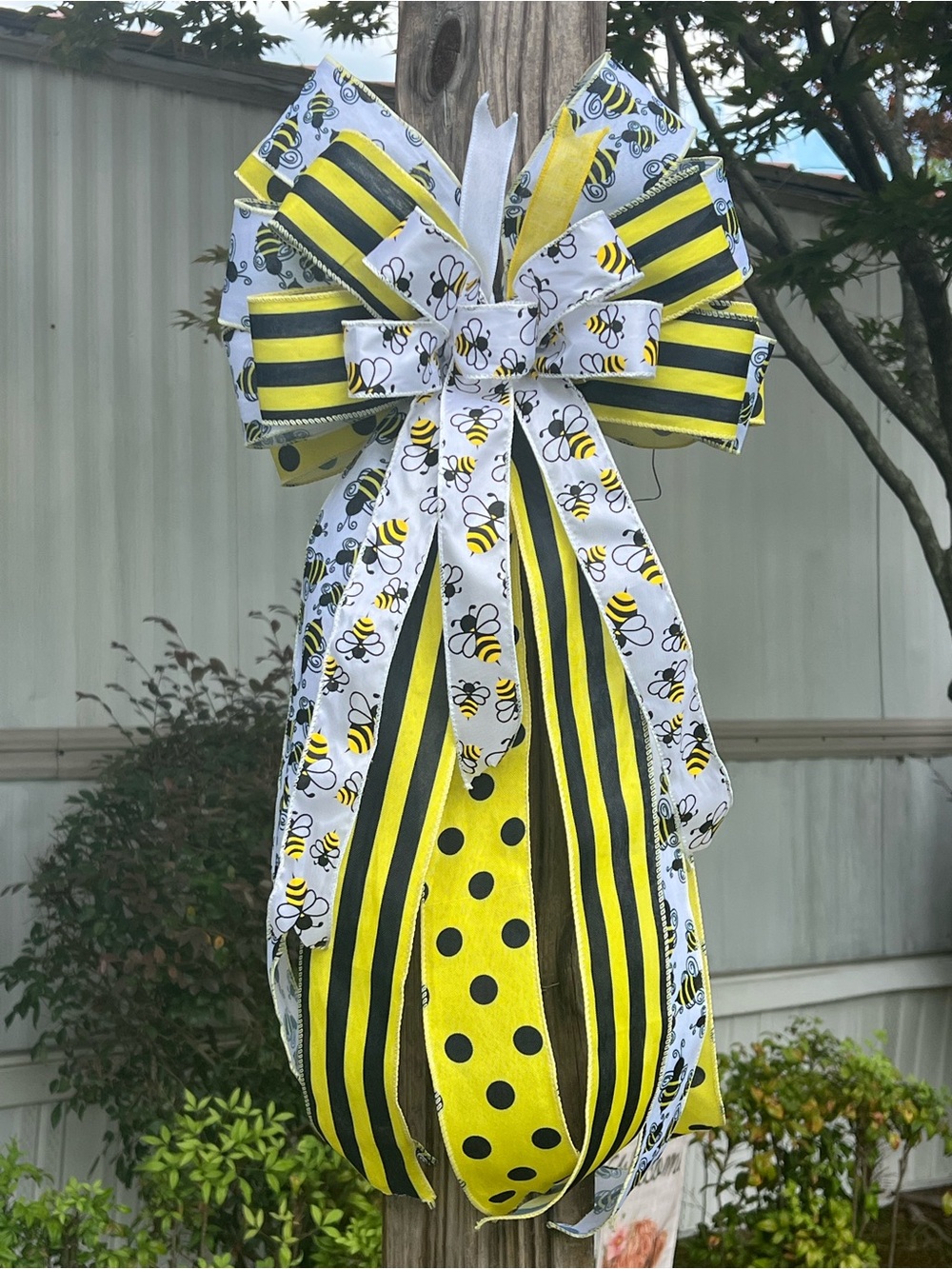 Bee-Themed Yellow & Black Decorative Bow
